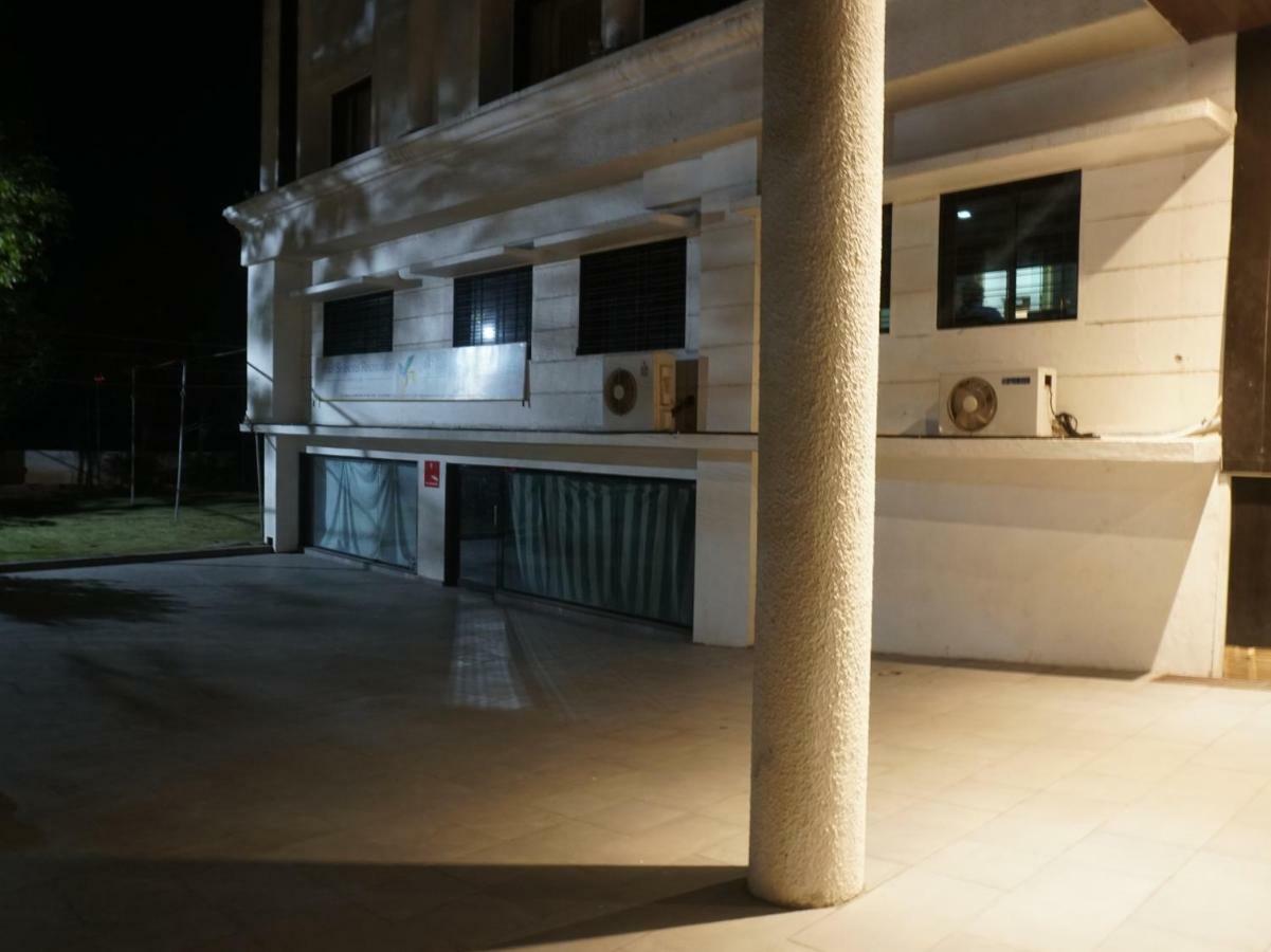 Palette Four Seasons Recreation Resort Jalgaon Exterior foto