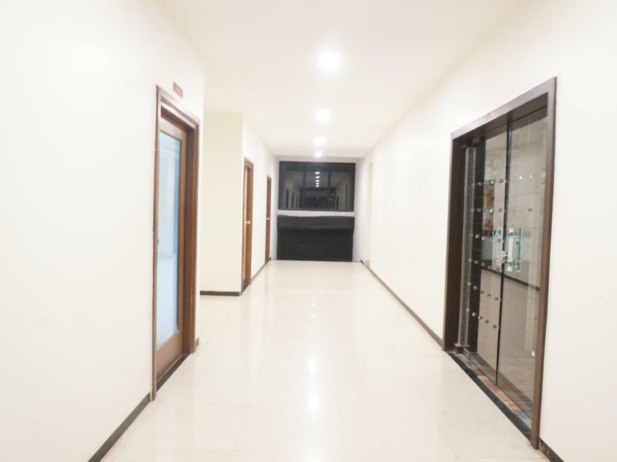 Palette Four Seasons Recreation Resort Jalgaon Exterior foto