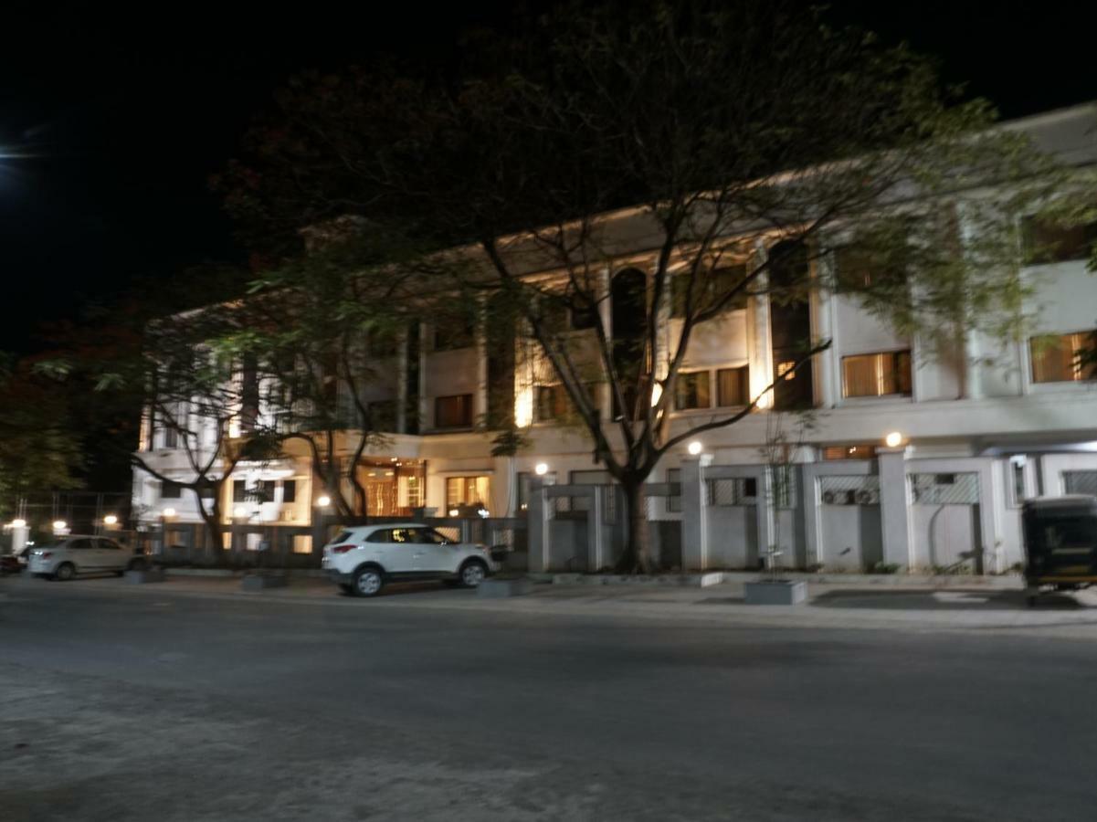 Palette Four Seasons Recreation Resort Jalgaon Exterior foto