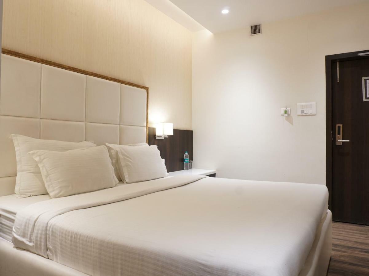 Palette Four Seasons Recreation Resort Jalgaon Exterior foto