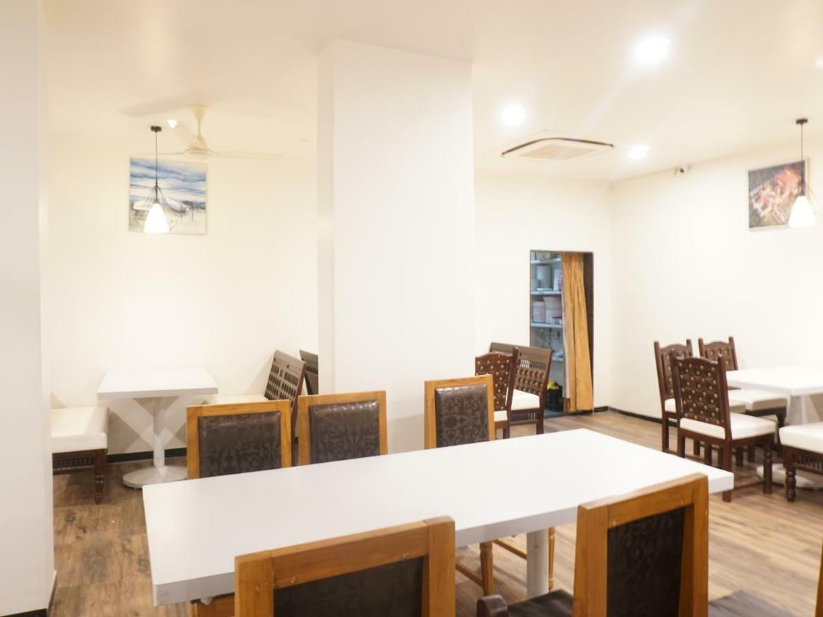 Palette Four Seasons Recreation Resort Jalgaon Exterior foto